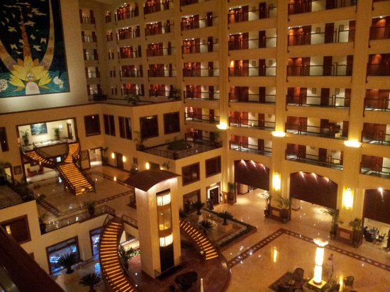 mumbai escorts near lalit hotel